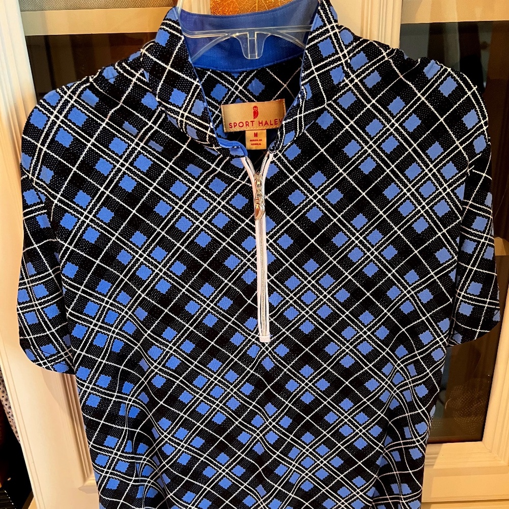 Sport Haley, short sleeve golf shirt, mock zip neck, M,  ruching on bottom sides